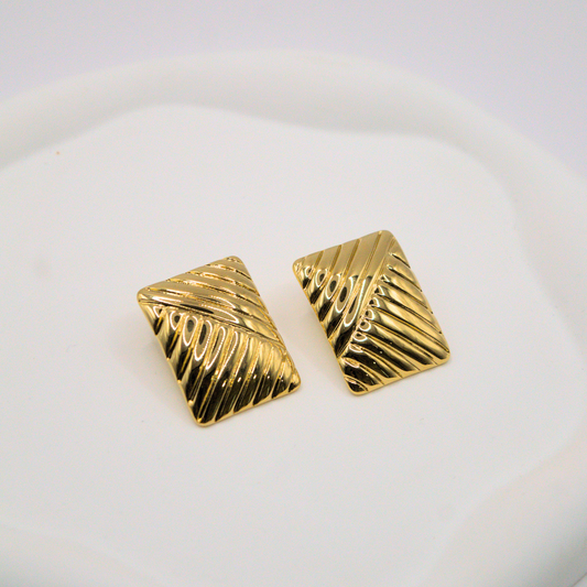 ARETES LUCY