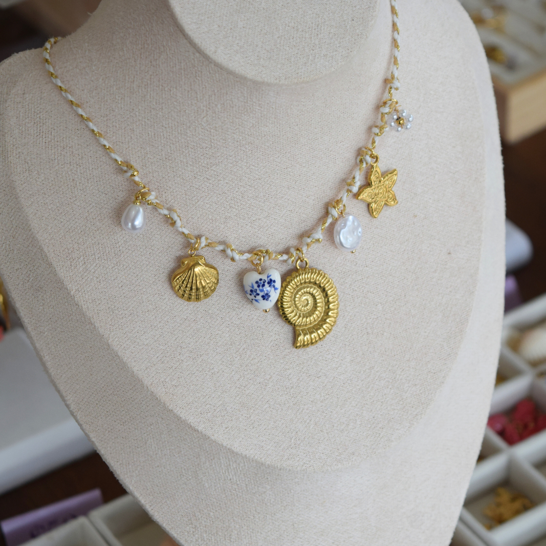 COLLAR BRISA
