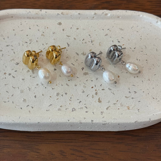 ARETES ANA
