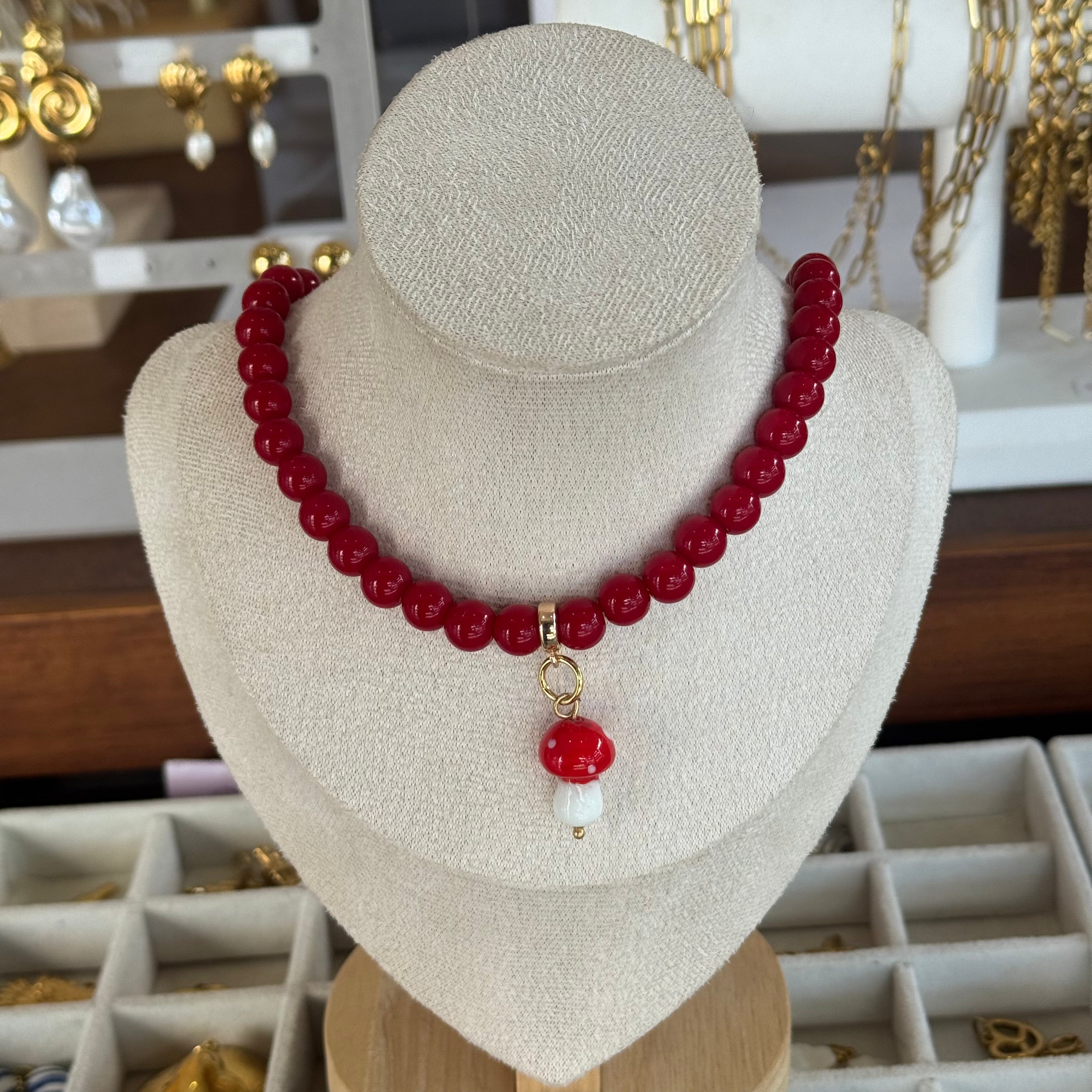 COLLAR HONGO