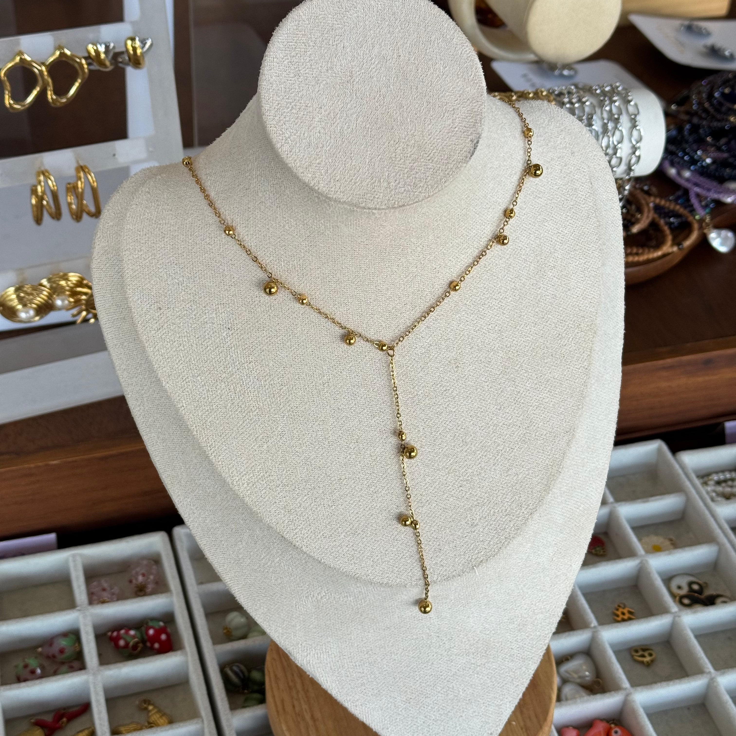 COLLAR VIVIENNE