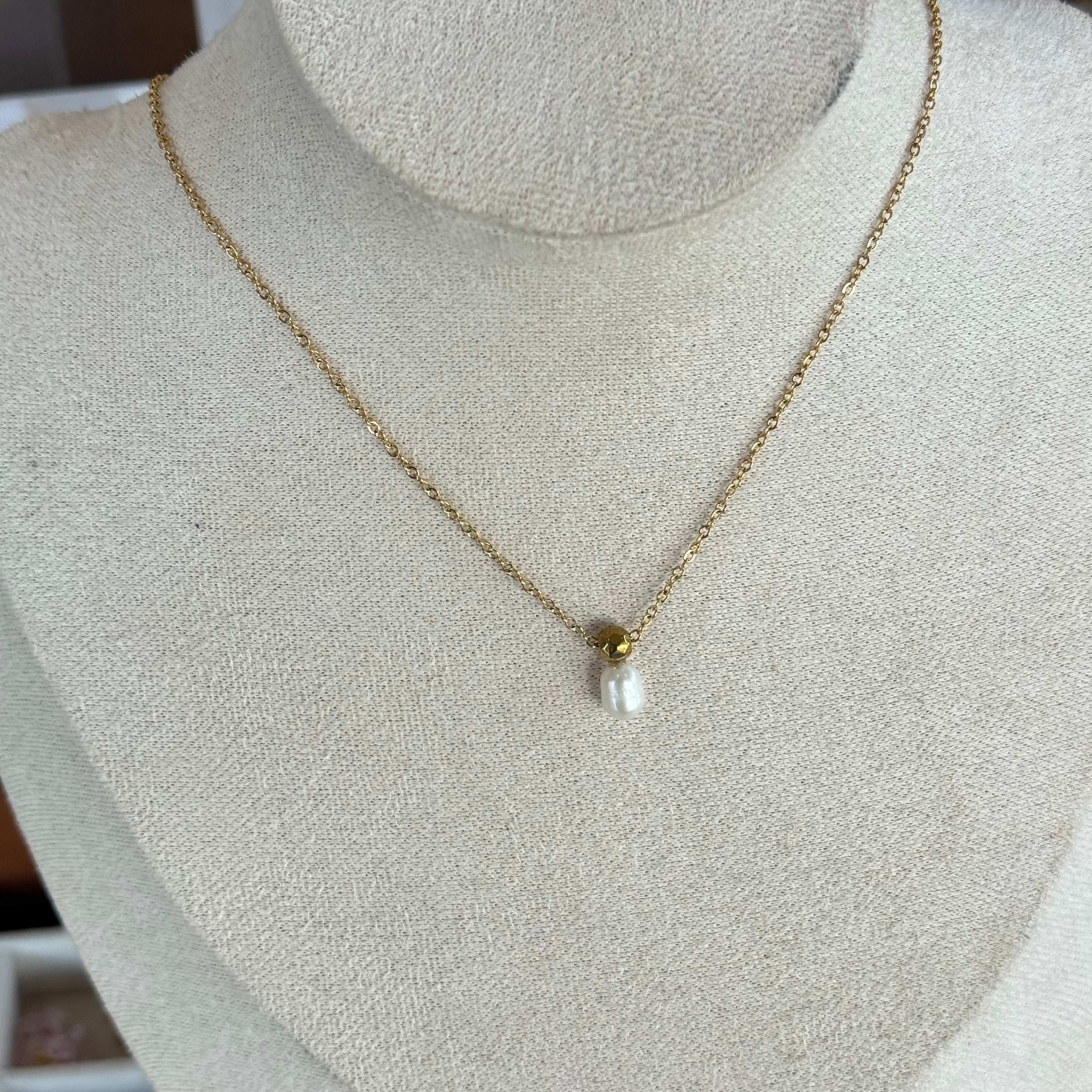 COLLAR LIA