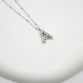 COLLAR INICIALES BALLOON PLATEADO