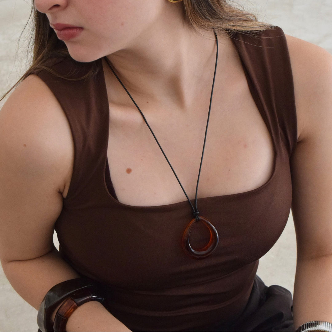 COLLAR ARENA