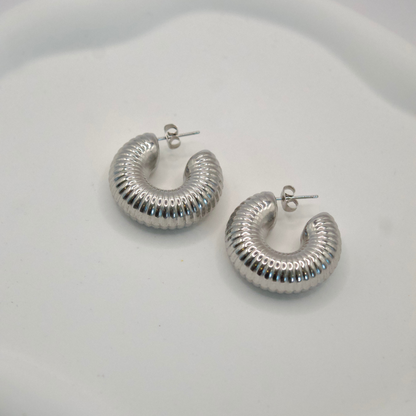 ARETES GIGI