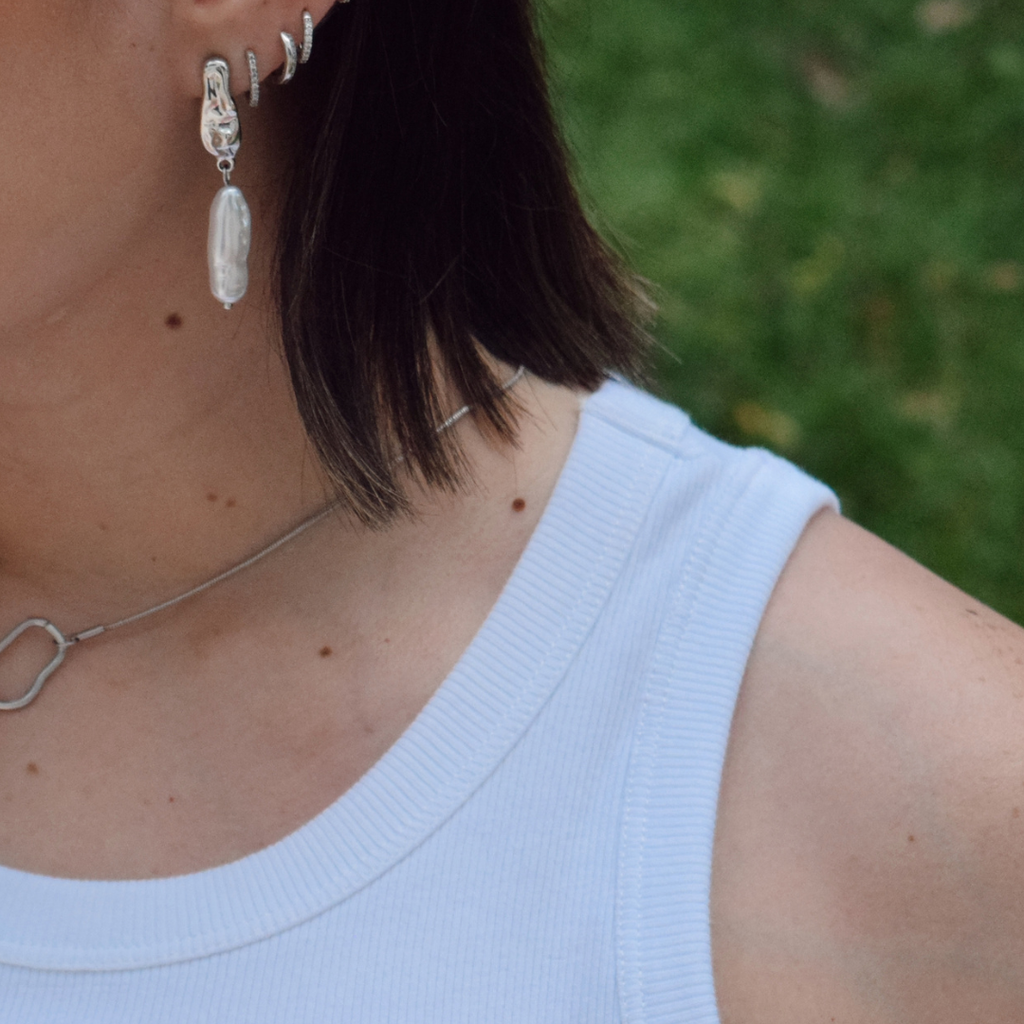 ARETES MAGNOLIA